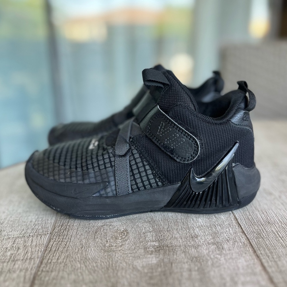 Boys Lebron Basketball Shoes